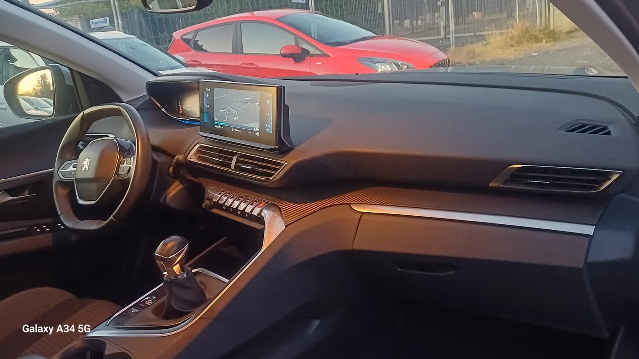 Peugeot 3008 BlueHDi 130 S&S Active