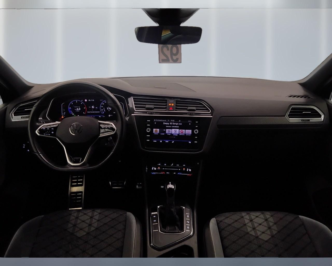 VOLKSWAGEN Tiguan II 2021 - Tiguan 2.0 tdi R-Line 150cv dsg