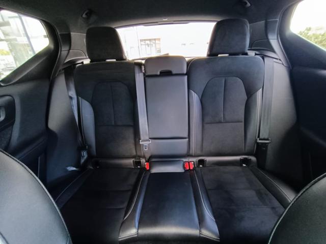 VOLVO XC40 T4 AWD Geartronic R-design