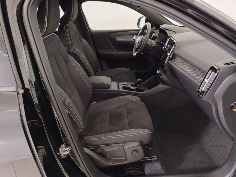 Volvo XC40 2023 2.0 b3 Core auto
