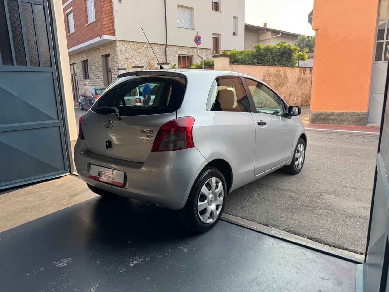 Toyota Yaris 1.0 3 porte