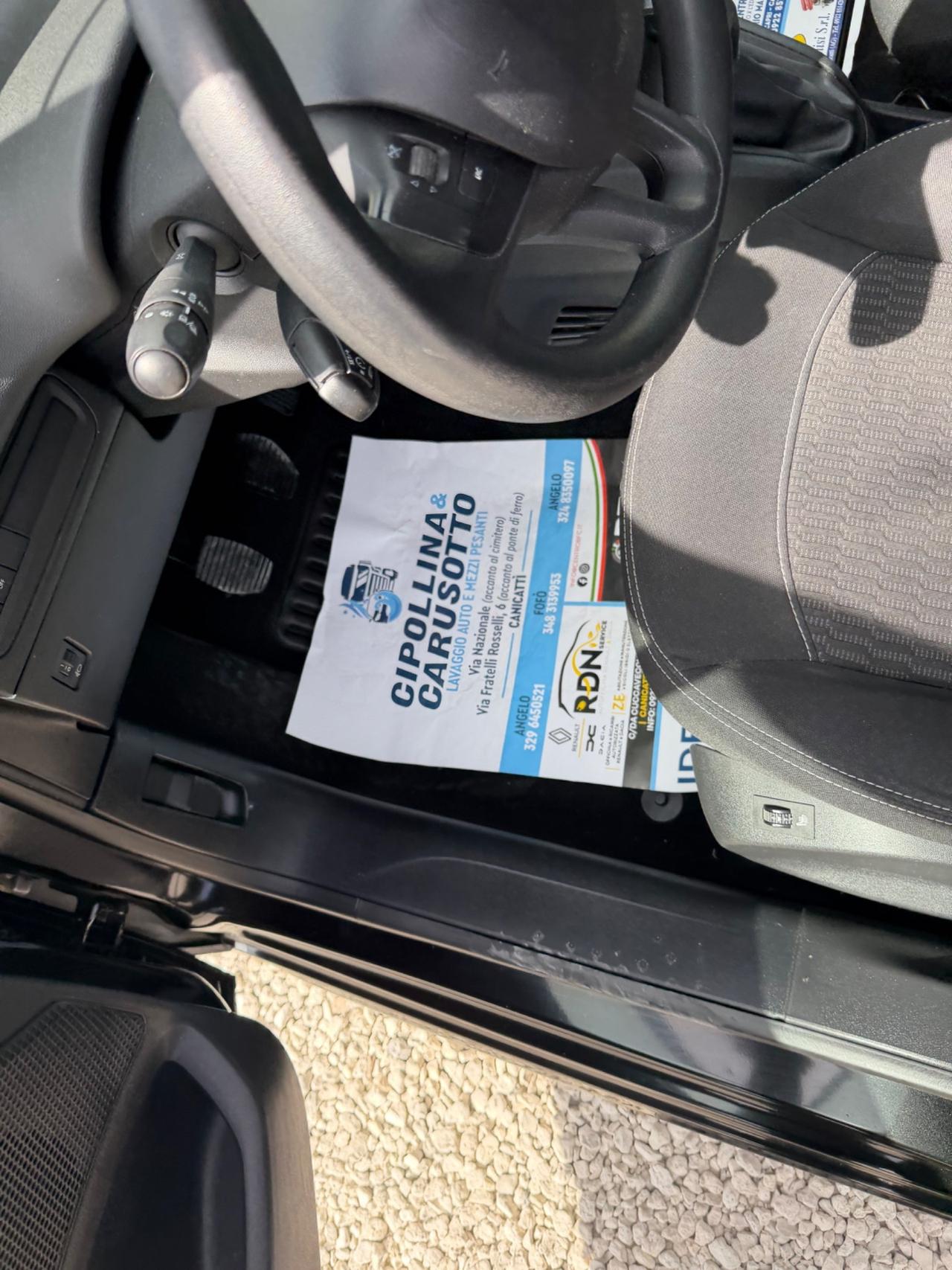 Peugeot 208 PureTech 82 5 porte Allure