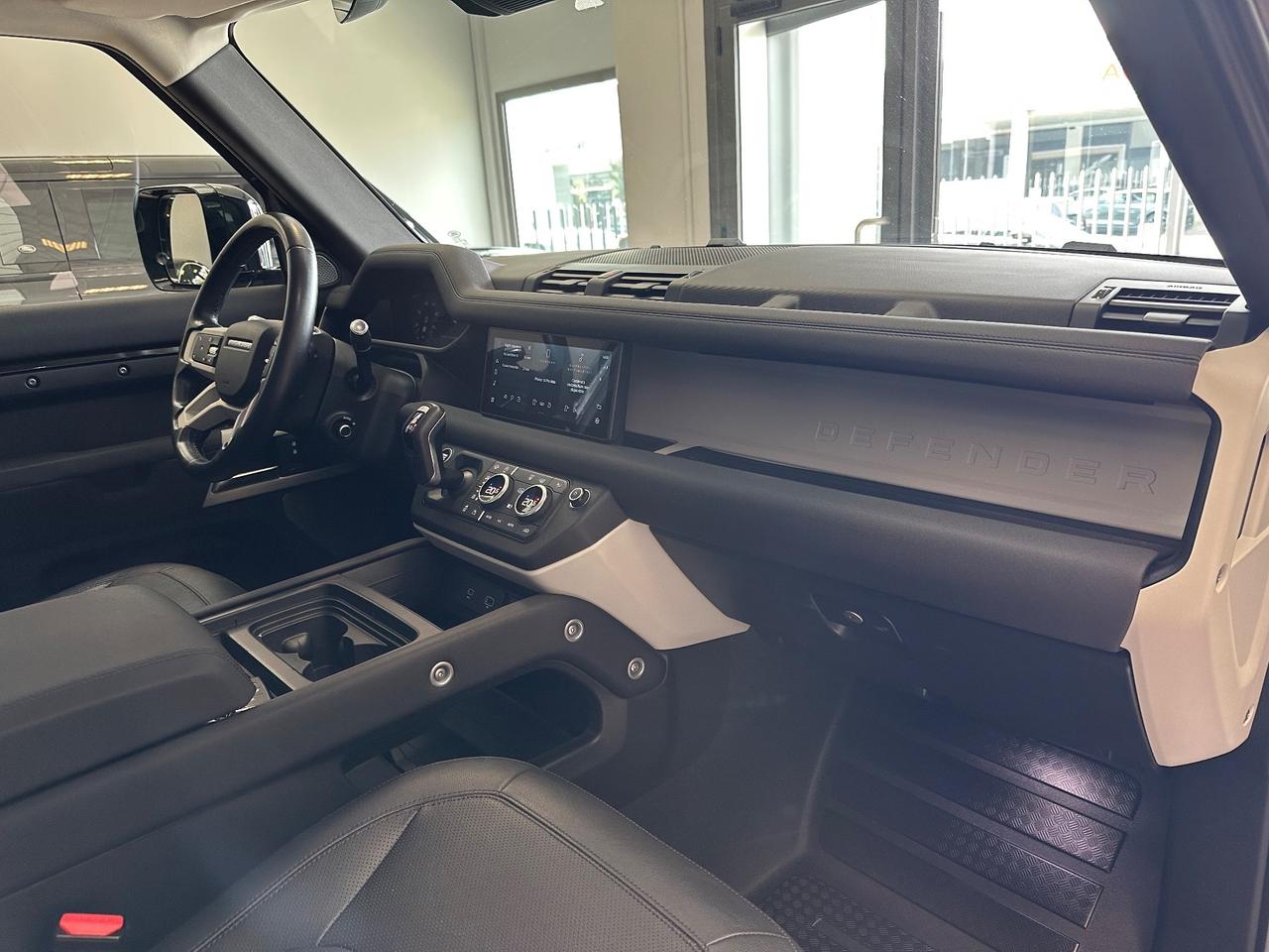 Land Rover Defender 110 3.0D I6 200 CV AWD Auto SE N1 autocarro iva inclusa