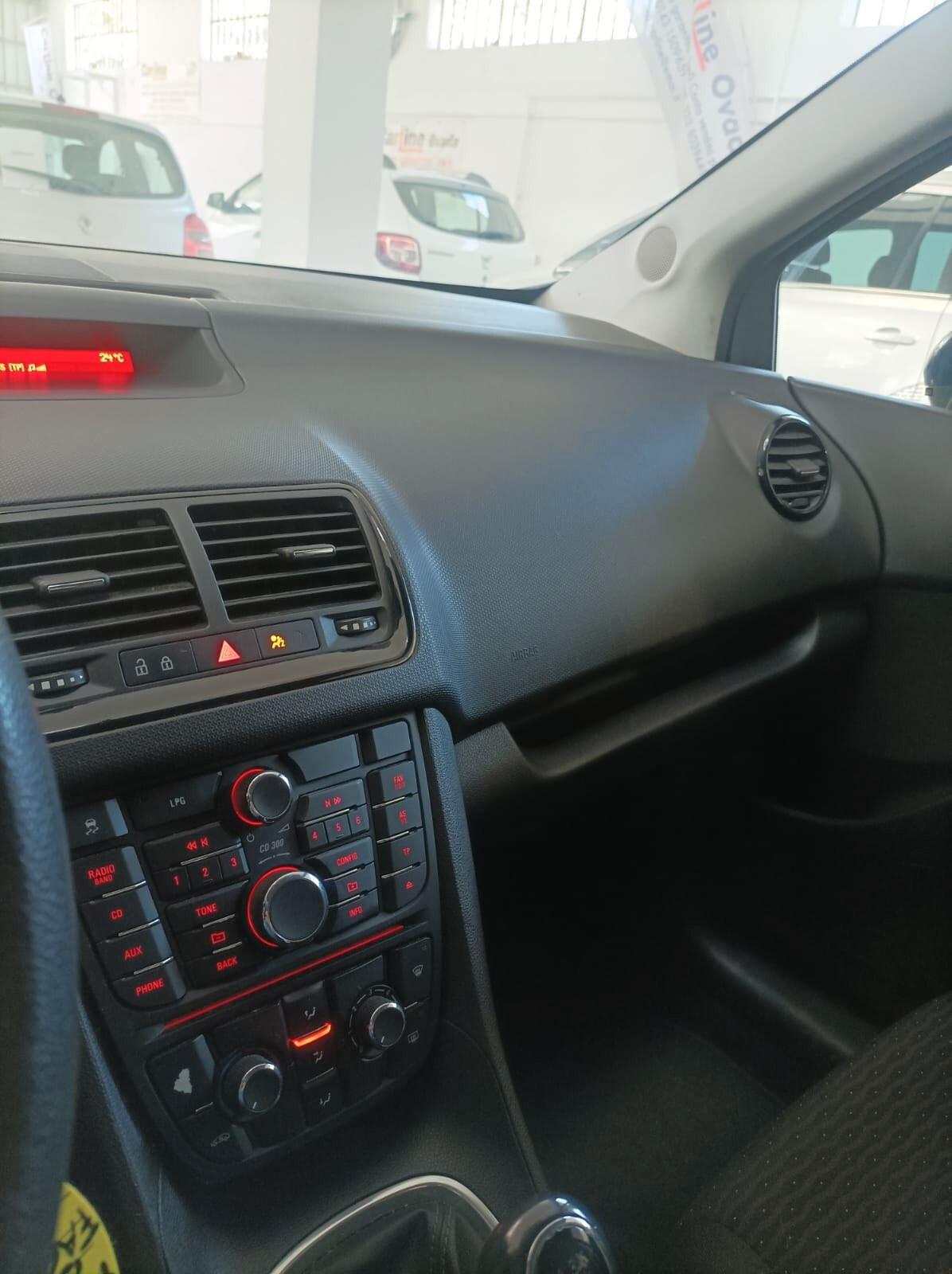 Opel Meriva 1.4 -2015-120CV GPL Tech Cosmo