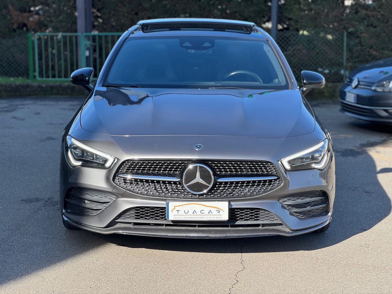 Mercedes-Benz CLA 200 Premium Shooti #9317