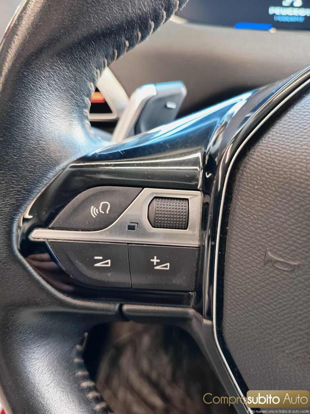 PEUGEOT 5008 BlueHDi 130 S&S EAT8 Allure