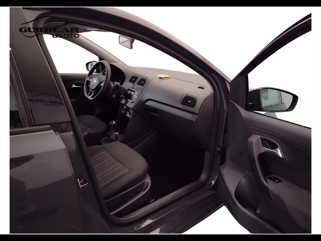 VOLKSWAGEN Polo V 2014 - Polo 5p 1.0 mpi Trendline 60cv