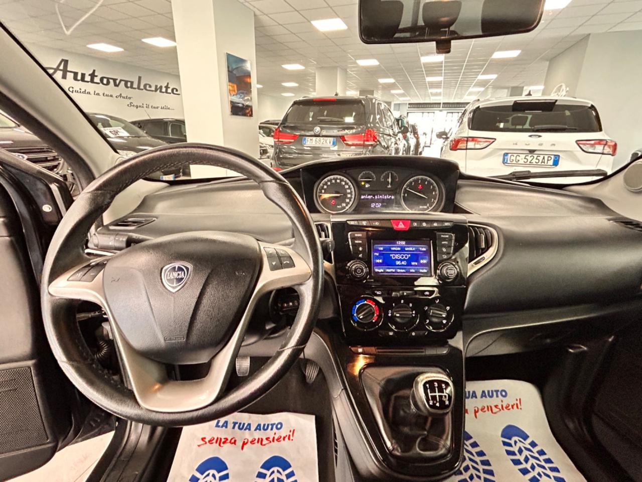 Lancia Ypsilon 1.2 benzina 69cv 2019 km 38000