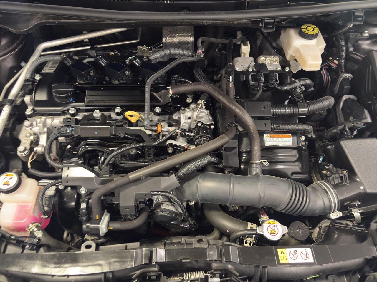 Toyota Yaris 1.5h Lounge