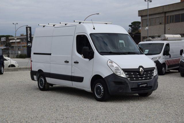 RENAULT Master L2H2 2.3