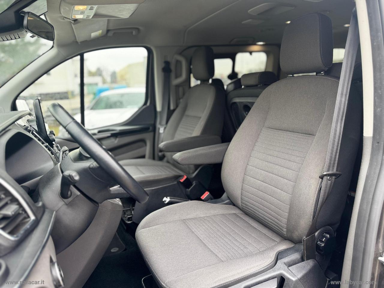 Tou.Cust. 320 2.0 EcoB 130 MHEV PC Tit.