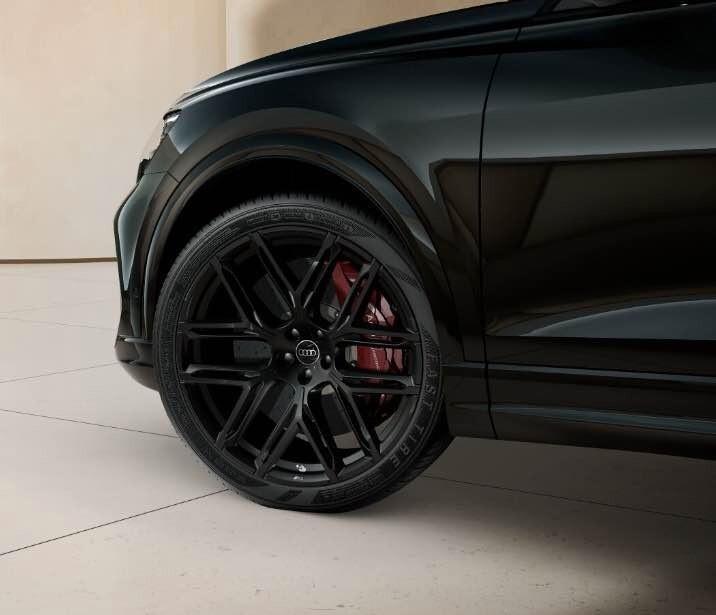 Audi RS Q8 4.0 mhev 48V performance 640cv tiptronic