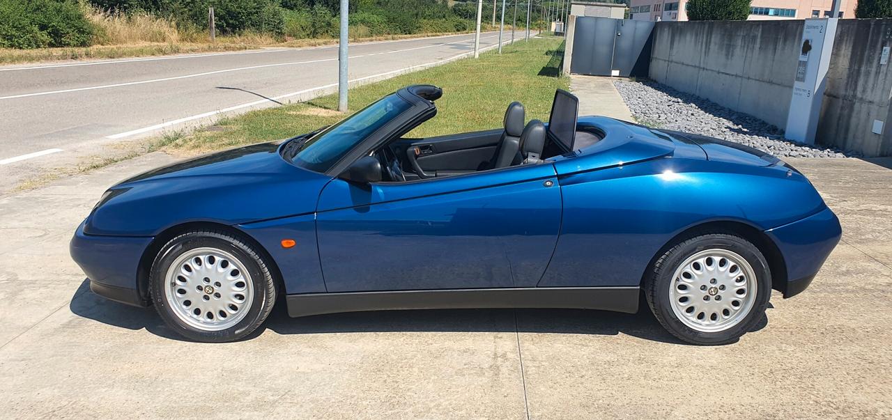 Alfa Romeo GTV Spider 3.0 V6 (STUPENDA)