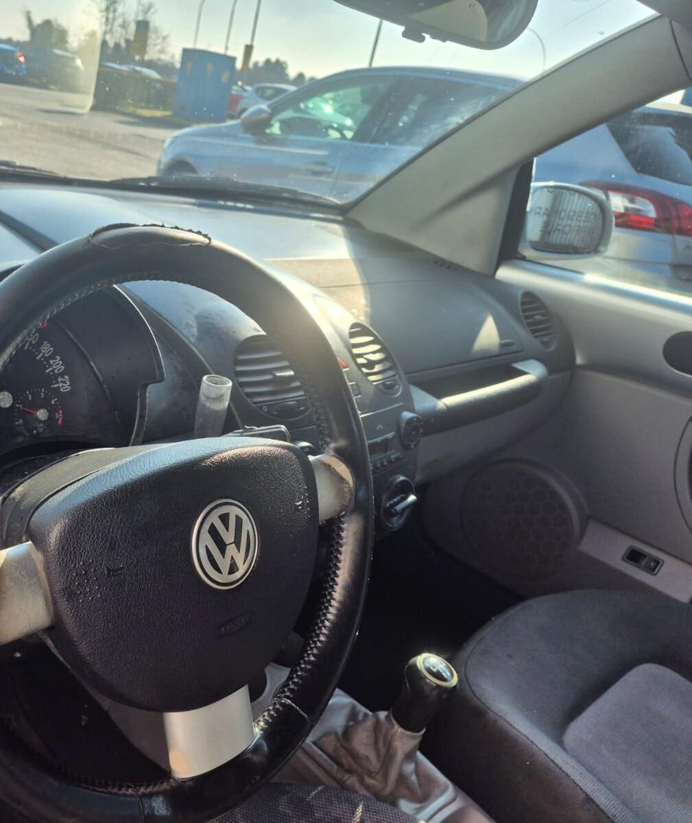 Volkswagen New Beetle 1.9 TDI 101CV Cabrio ADATTA NEOPATENTATI