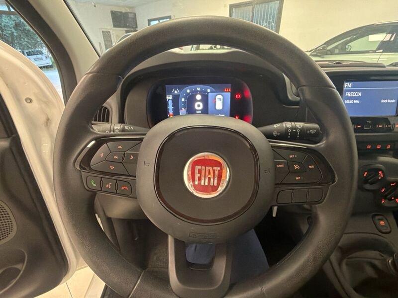 FIAT Pandina III 2024 1.0 firefly hybrid Icon s&s 65cv 5p.ti