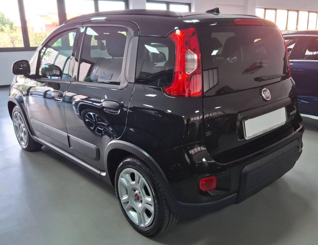 Fiat Panda 1.0hybrid vetri scuri 5posti