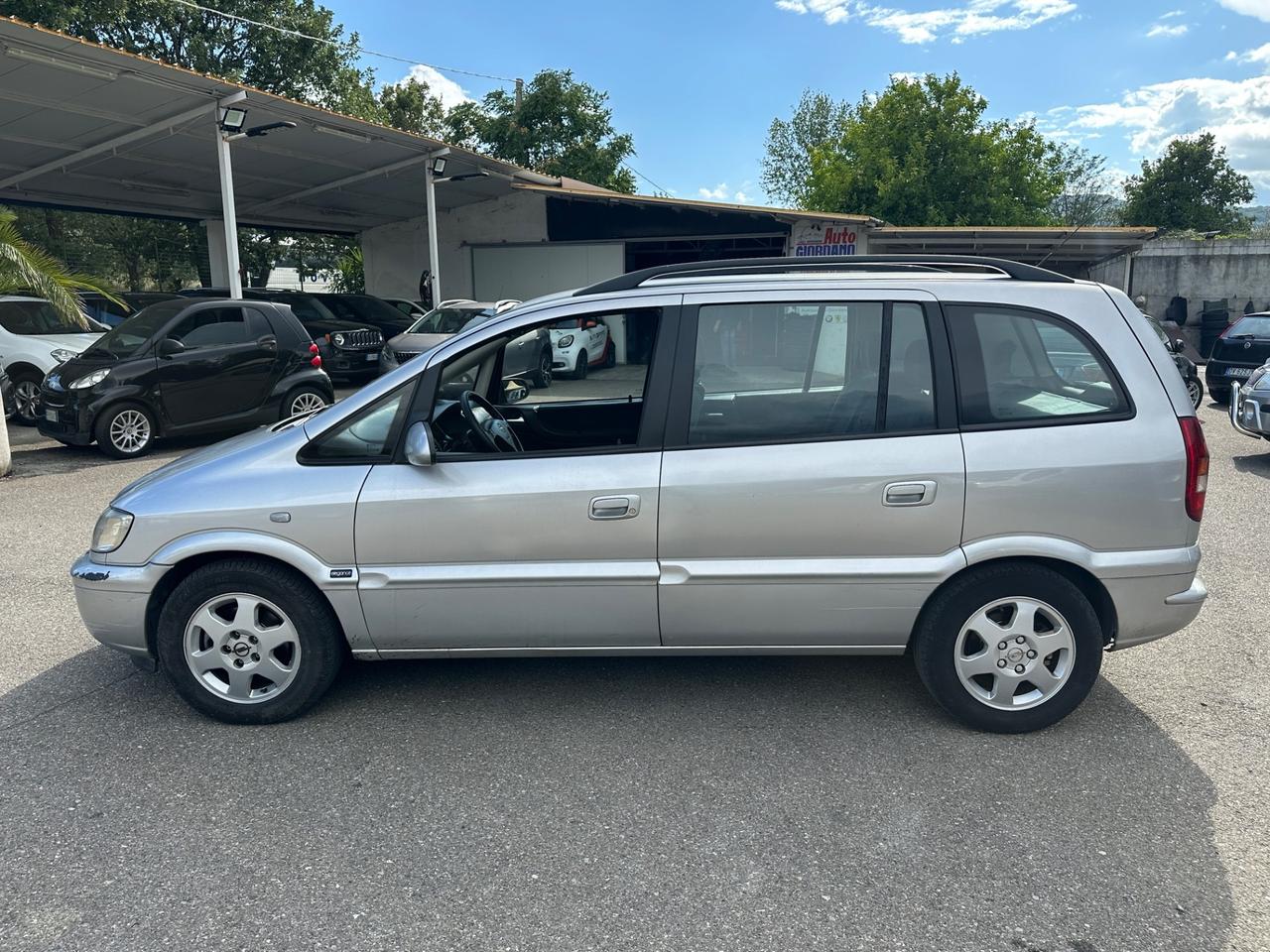 Opel Zafira 2.0 16V DTI 7 posti