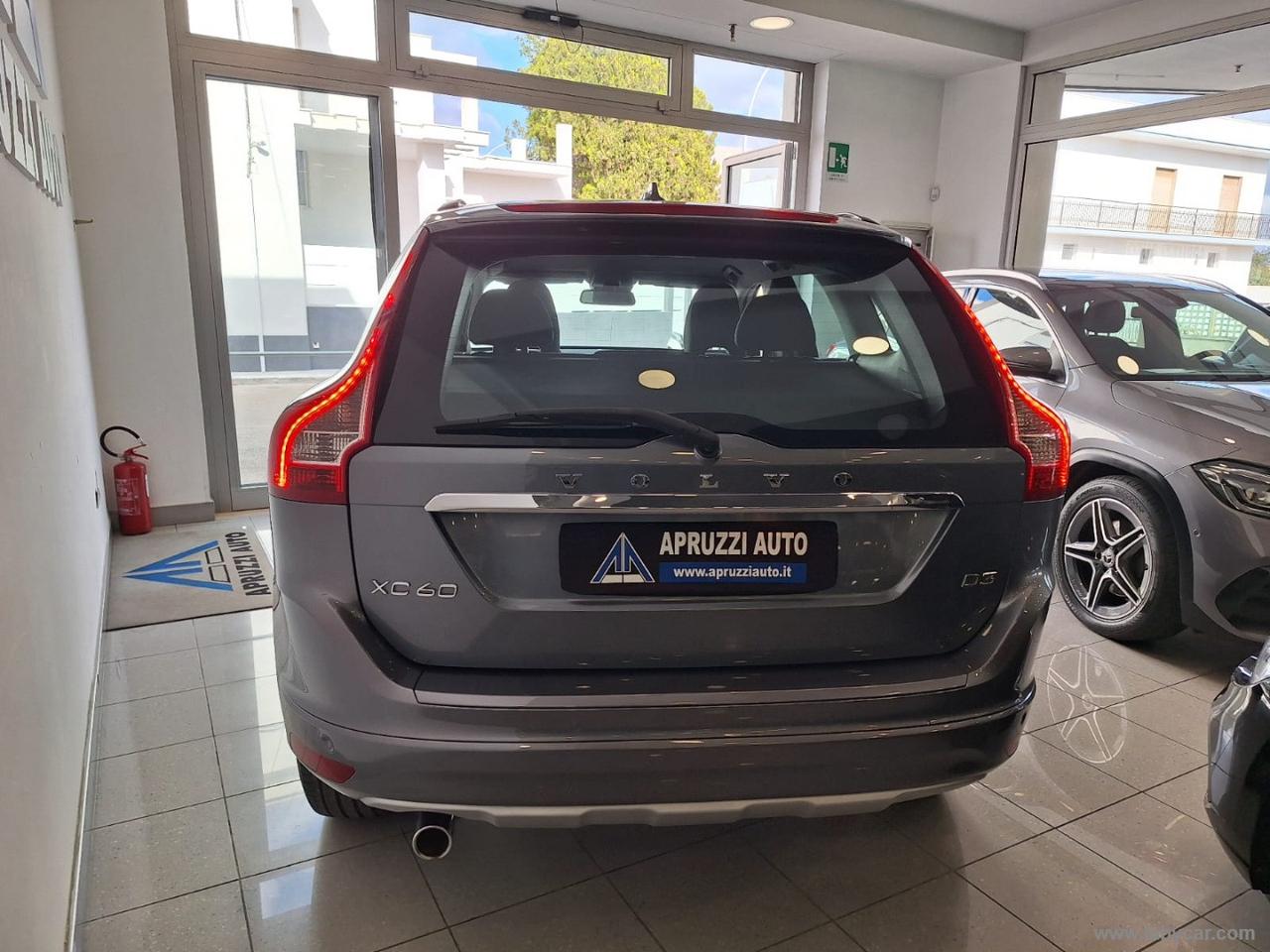 VOLVO XC60 D3 Geartronic Momentum