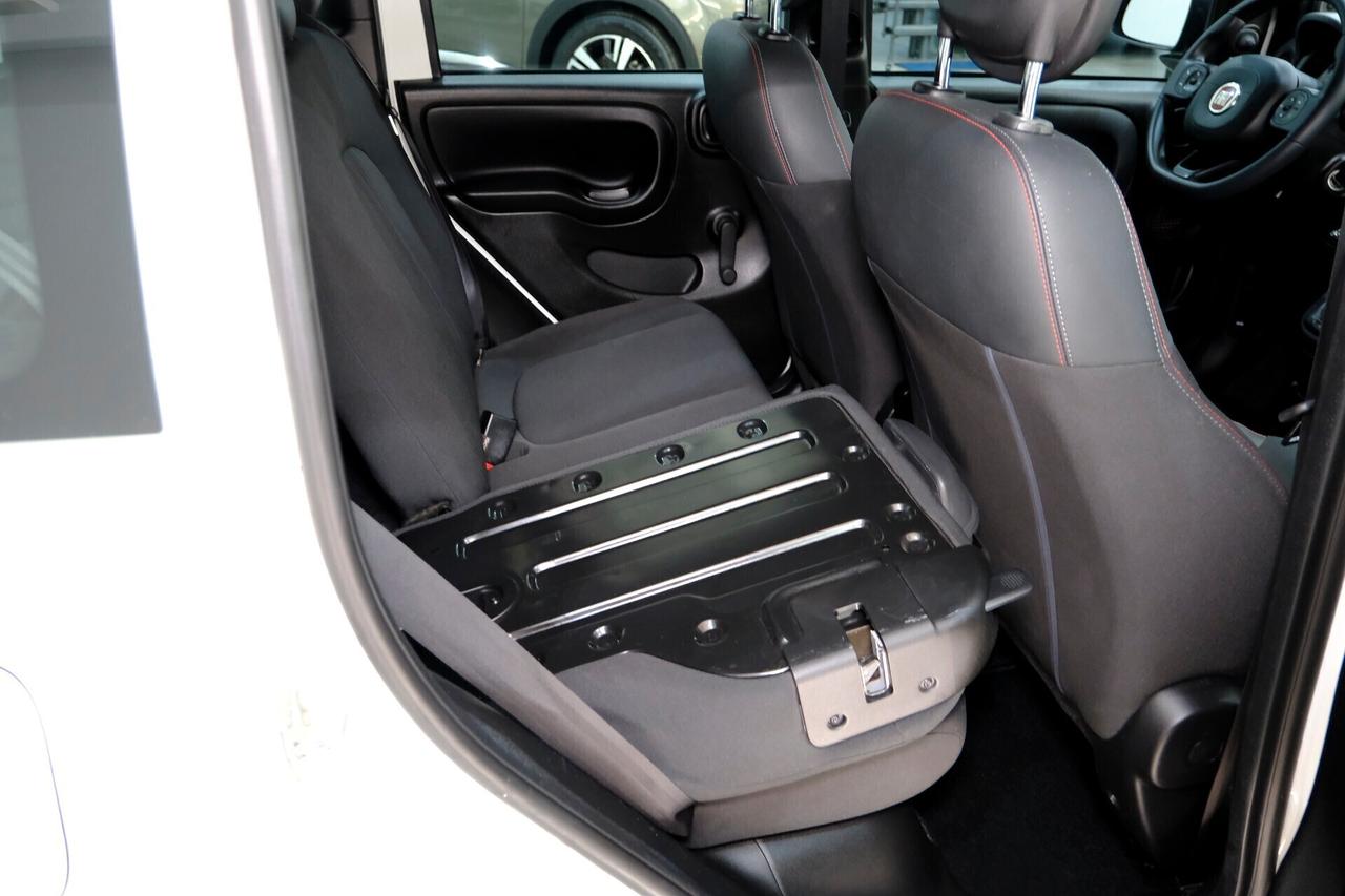 Fiat Panda Sport HYBRID 70cv UCONNECT