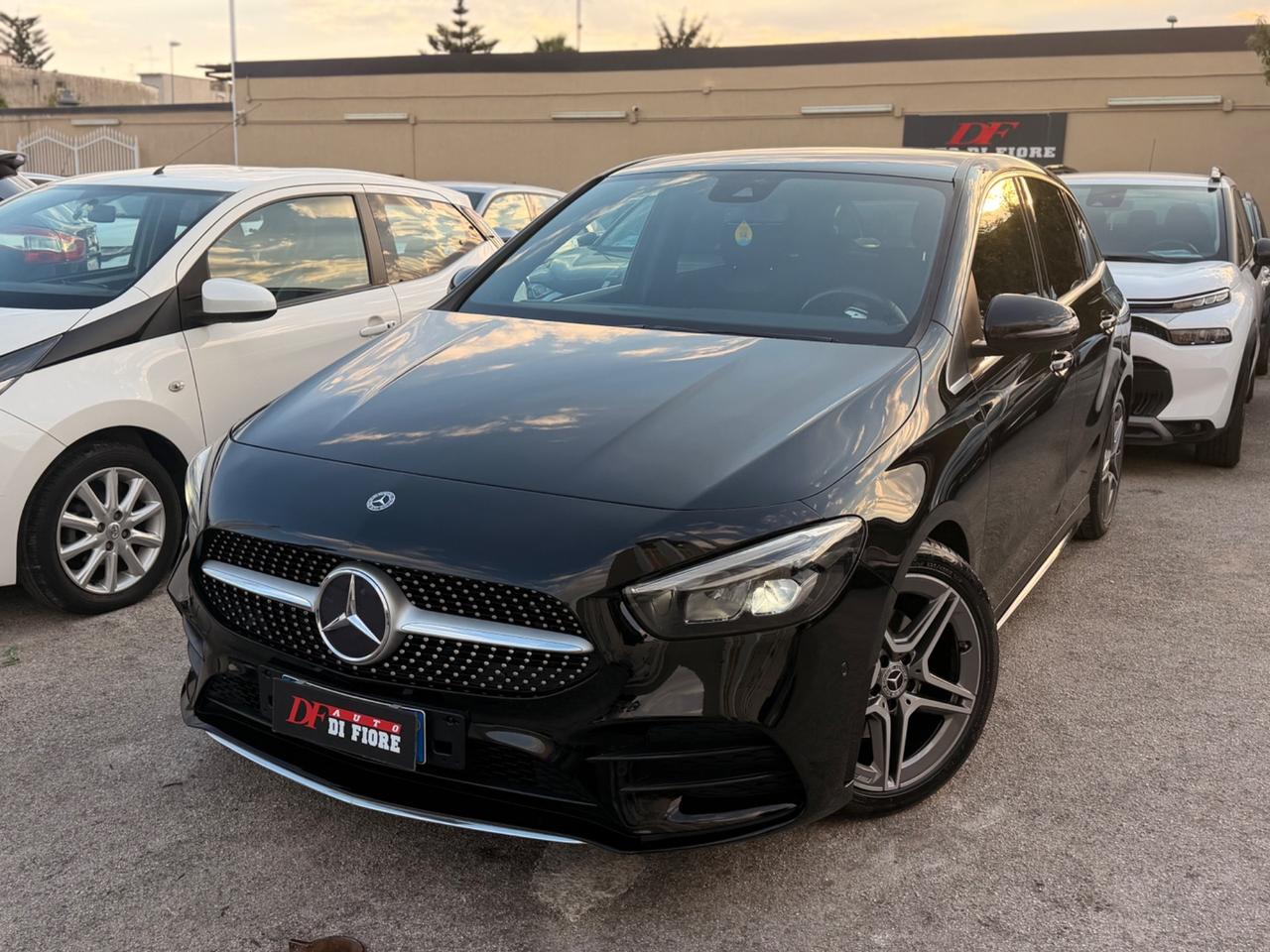 Mercedes-benz B 180 d Automatic Premium AMG KIT LUCI