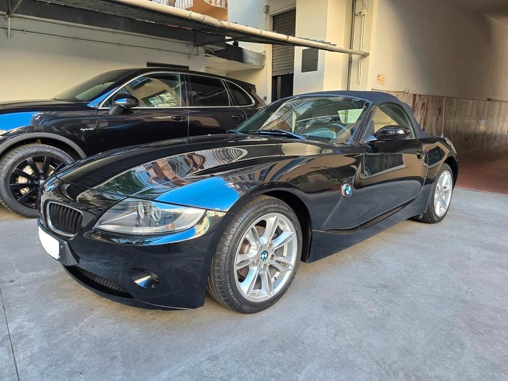 Bmw Z4 2.2i cat Roadster BOOK SERVICE/ASI