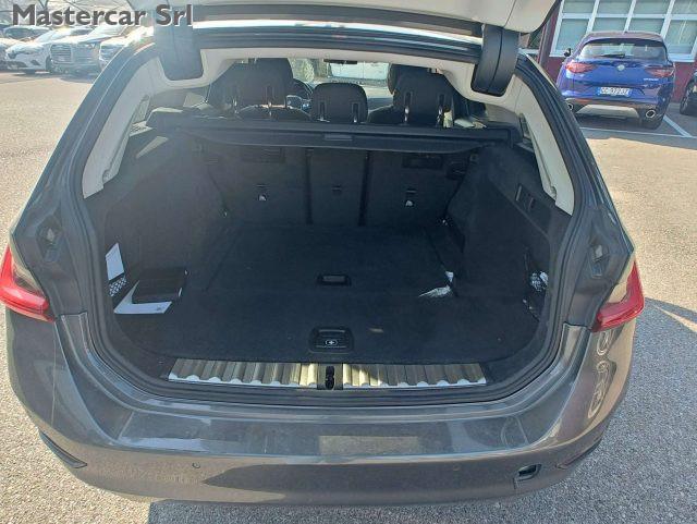 BMW 318 Serie 3 G21 2019 Touring 318d Touring Sport auto