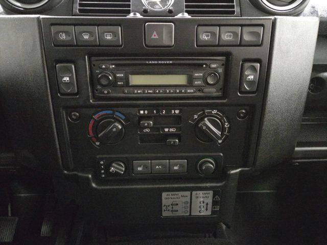 LAND ROVER Defender 110 2.4 TD4 SE IVA ESPOSTA