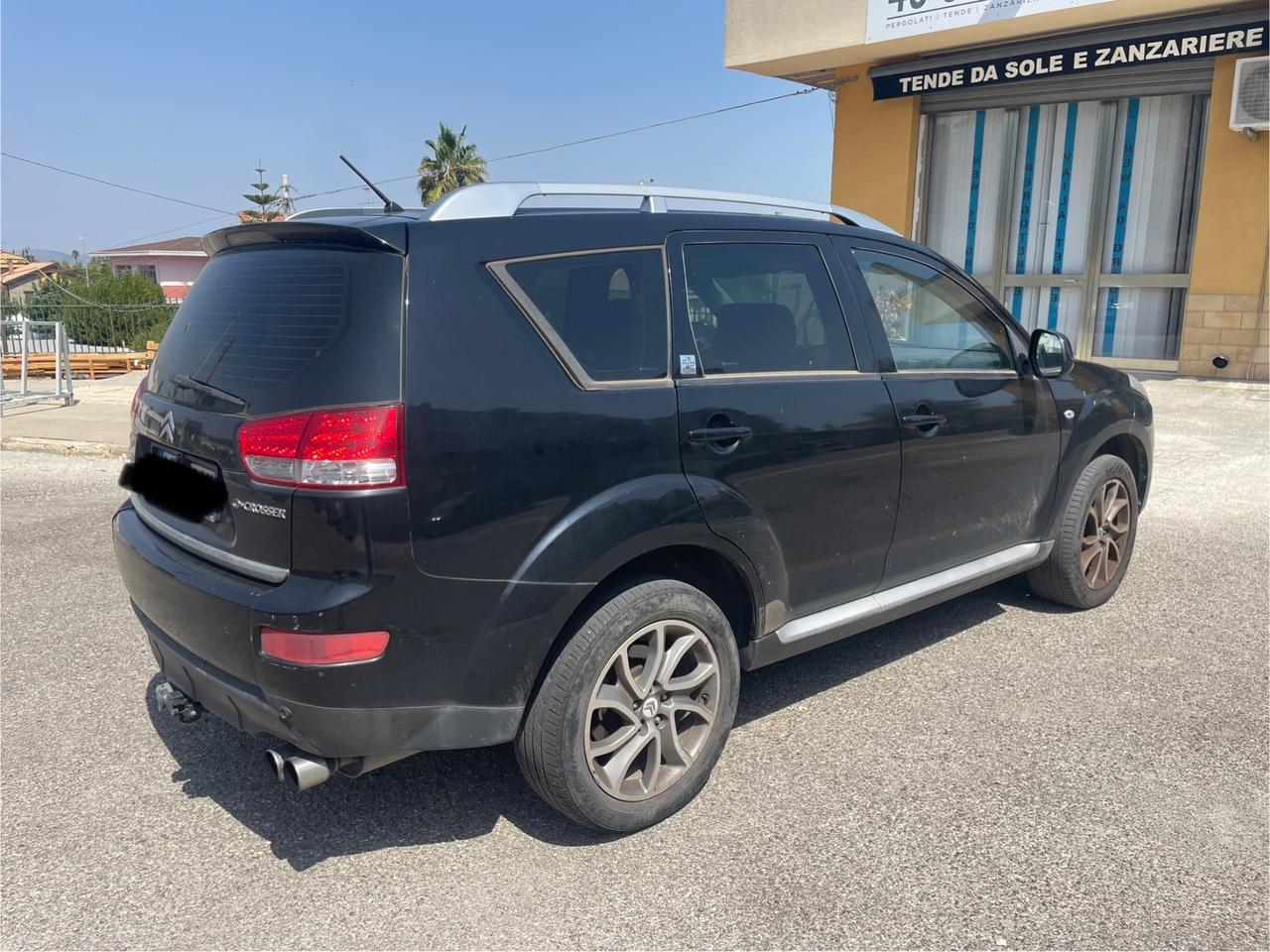 Citroen C-Crosser 2.2 HDi 160CV 4x4 7 posti gancio traino