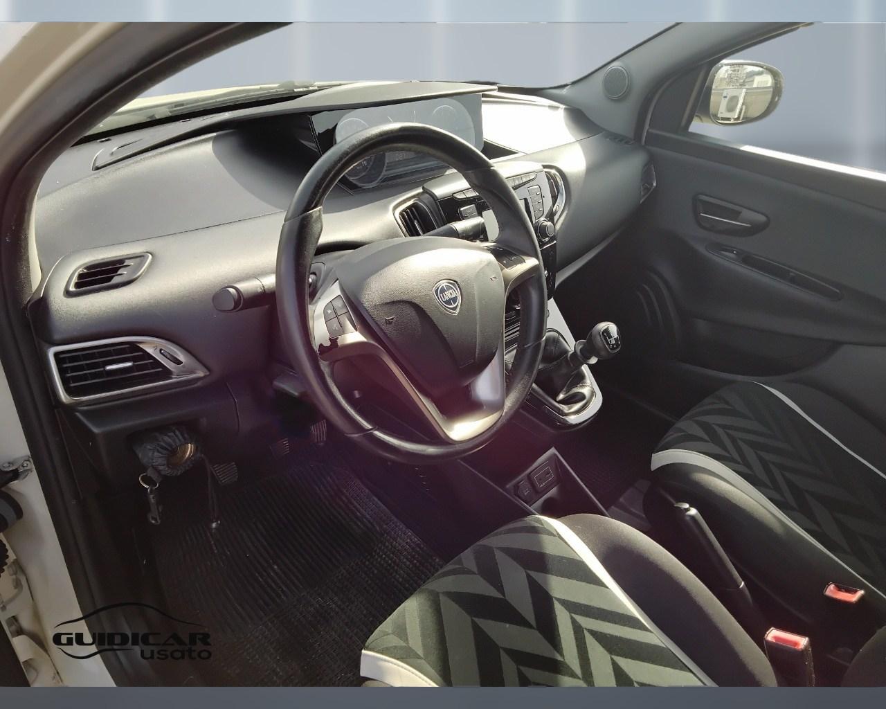 LANCIA Ypsilon III 2015 - Ypsilon 1.2 Gold ecochic Gpl 69cv my16