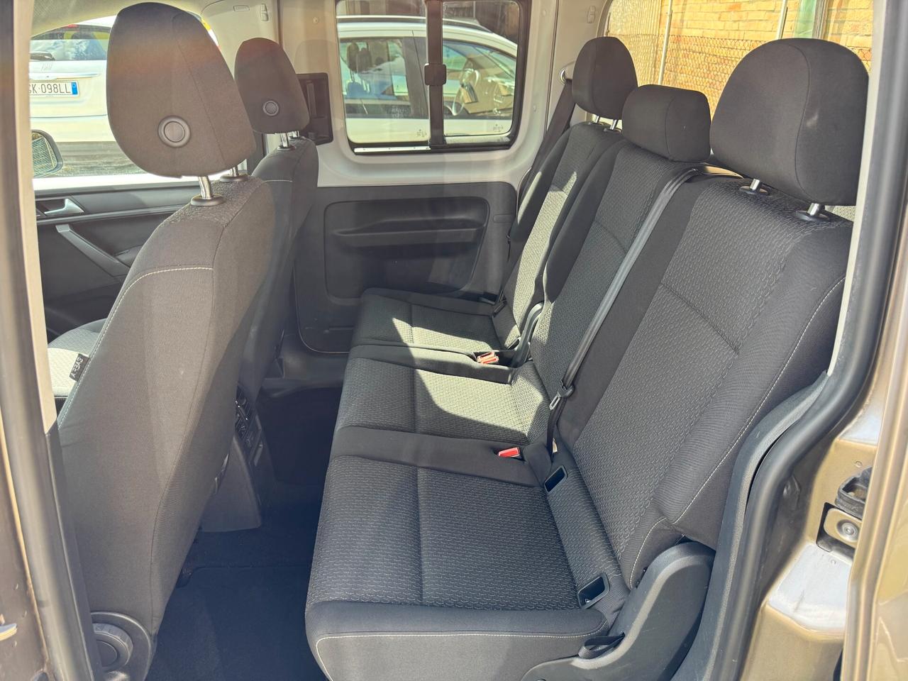 Volkswagen Caddy 2017 1.4 TGI Kombi Business Maxi 7 POSTI