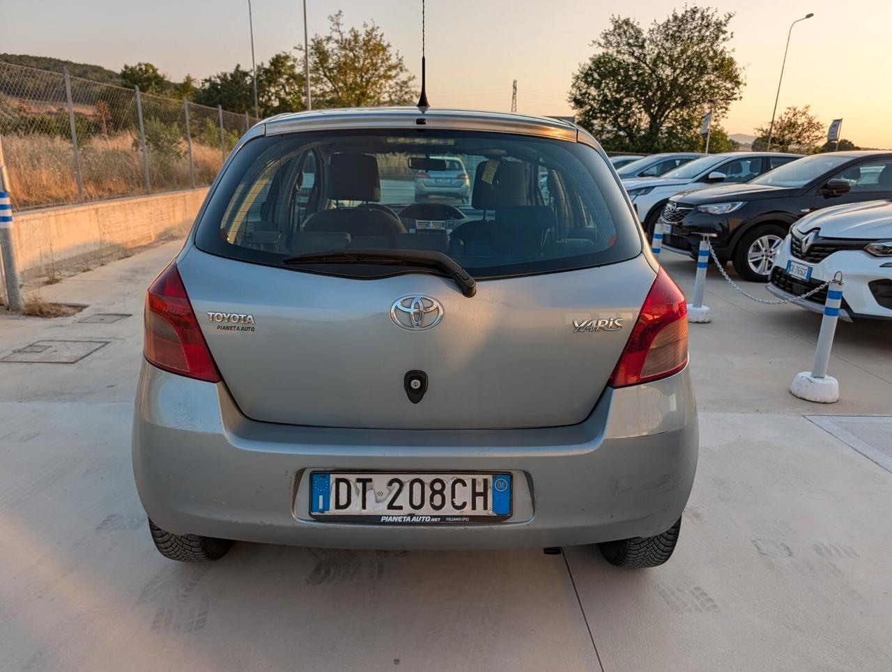 Toyota Yaris 1.4 D-4D 5 porte Sol