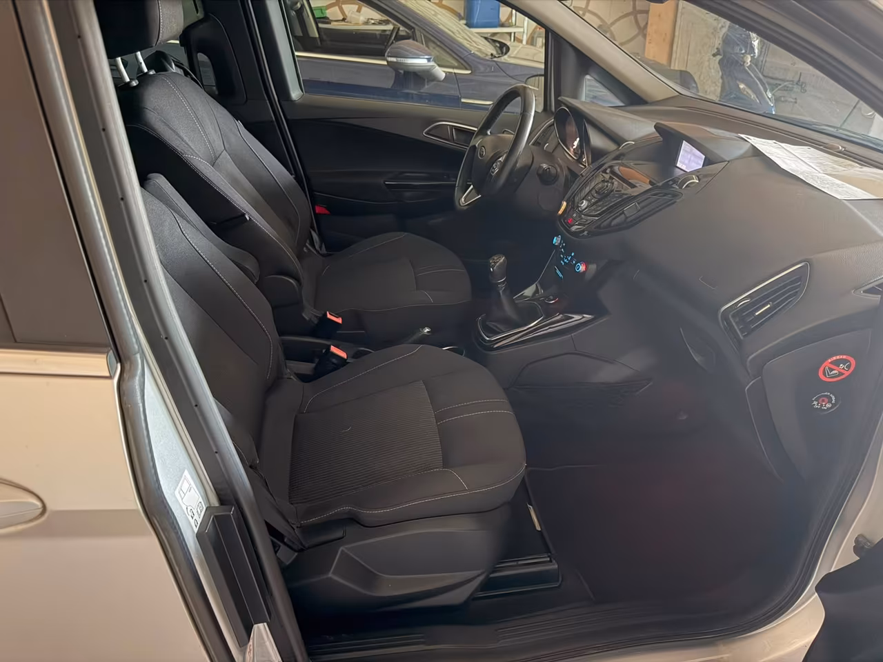 Ford B-Max 1.4 90 CV GPL Business Titanium