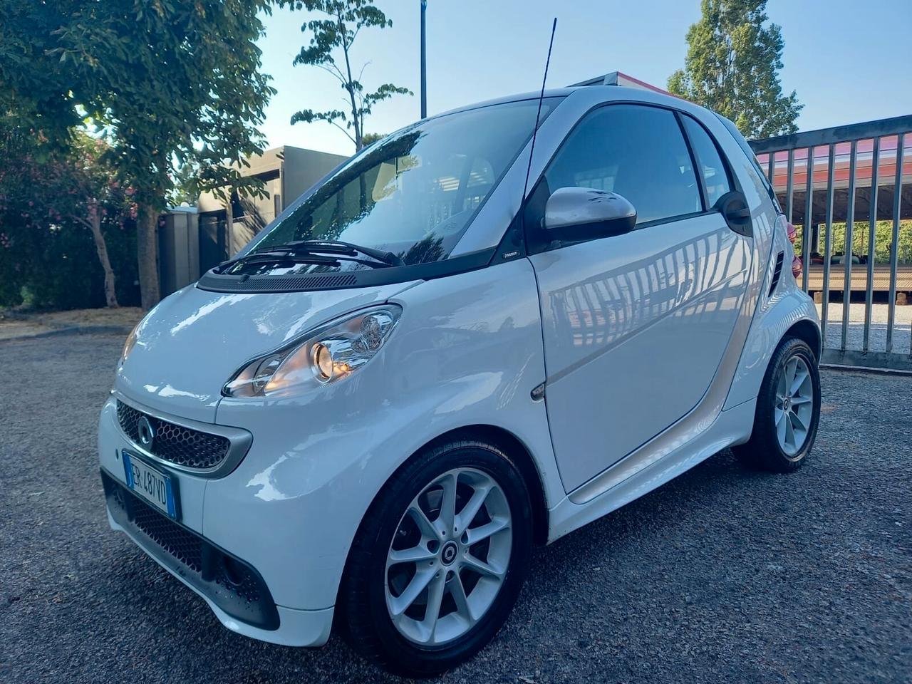 Smart ForTwo 1.0 71cv E5 SERVOSTERZO