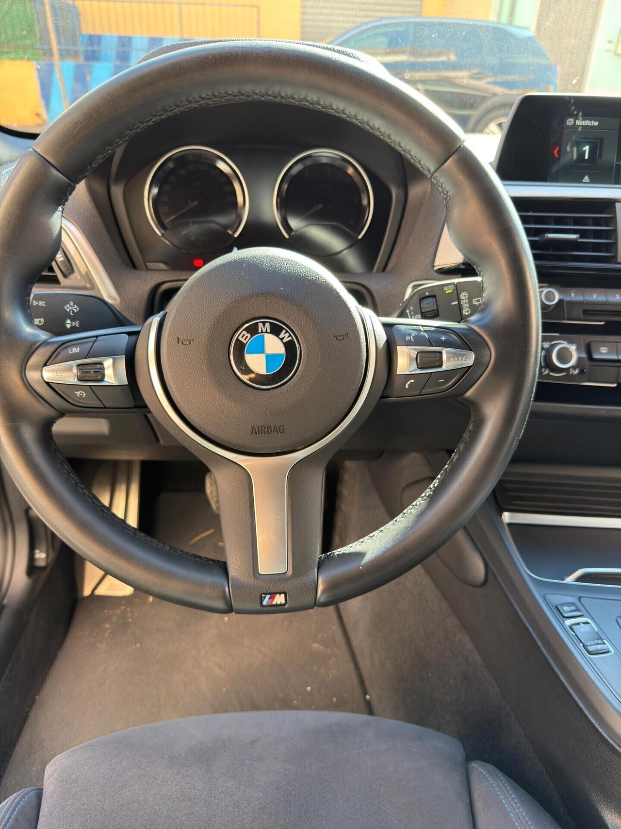 Bmw 116 116d 5p. Msport