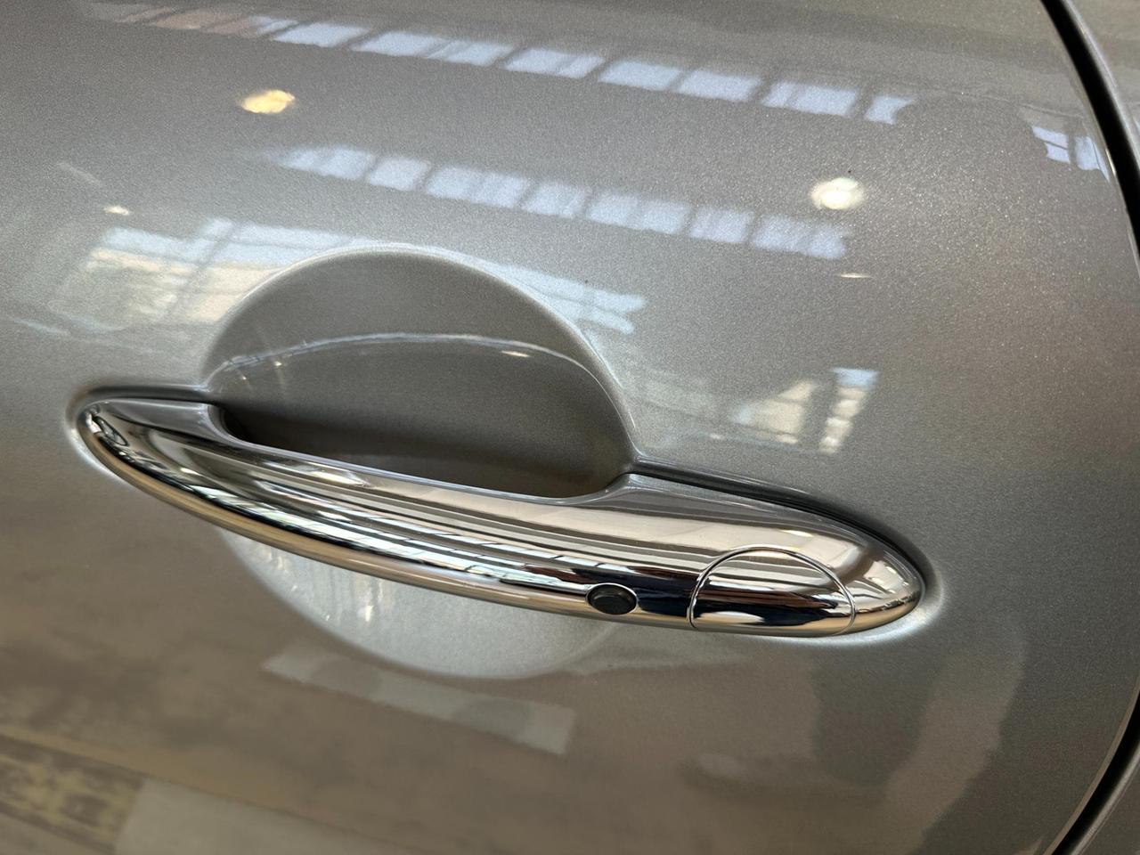 Mini Cabrio Cooper D Hype 1.5 Auto-LED-17"-Telecamera-Carplay-Pack Luci