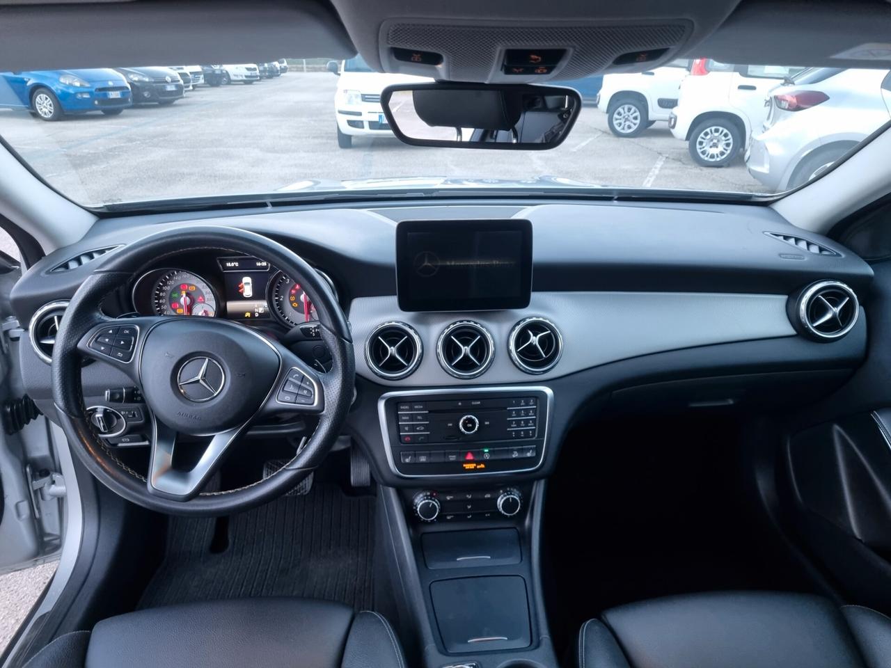 Mercedes-benz GLA 220 d Automatic 4Matic Sport