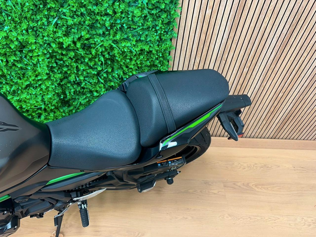 KAWASAKI Z650 Z 650 - 2024 11.000KM DA 129€ AL MESE