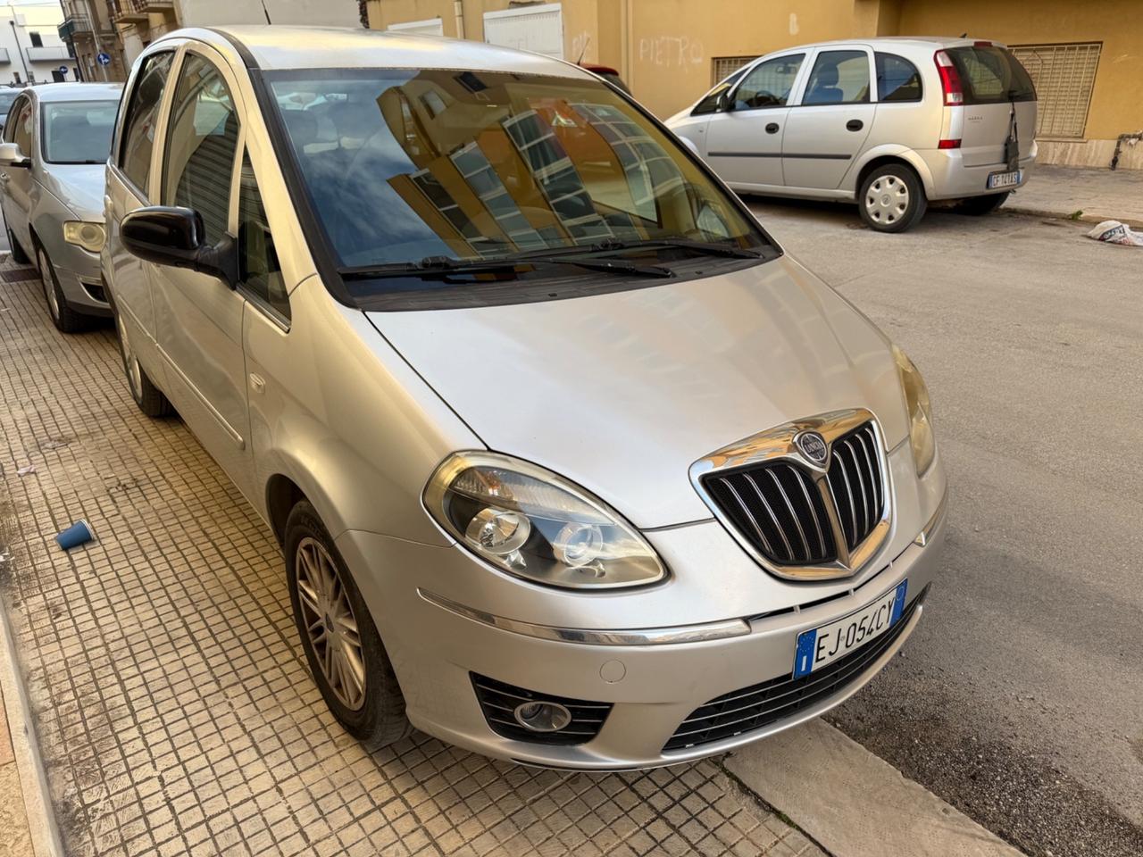 Lancia MUSA 1.3 Mjt 95 CV Gold