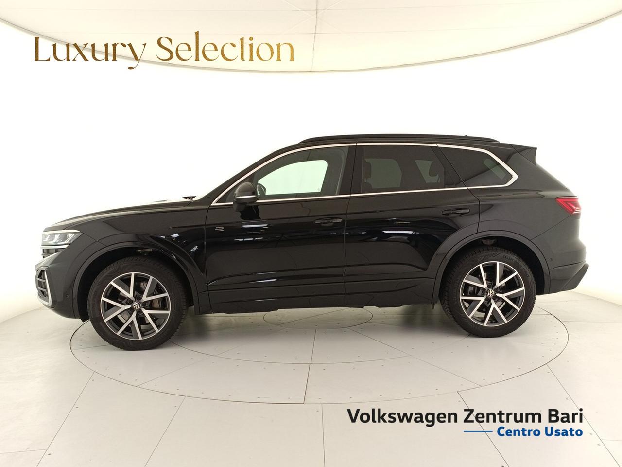 Volkswagen Touareg 3.0 v6 tdi elegance r-line exterior pack 231cv tiptronic