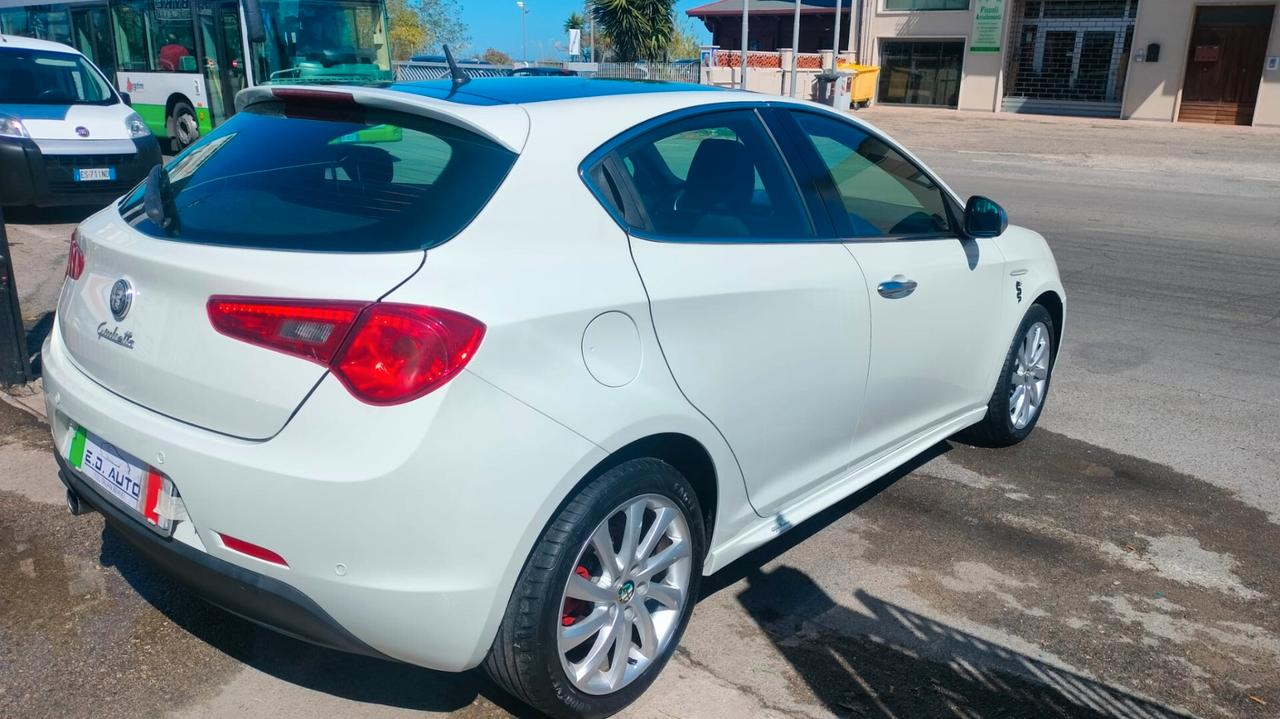 Alfa Romeo Giulietta 1.6 JTDm-2 105 CV Exclusive