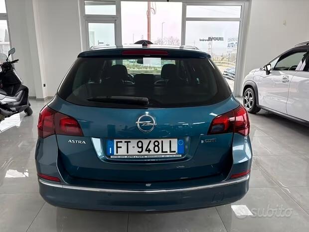 Opel Astra 1.7 CDTI 110CV Sports Tourer Professional