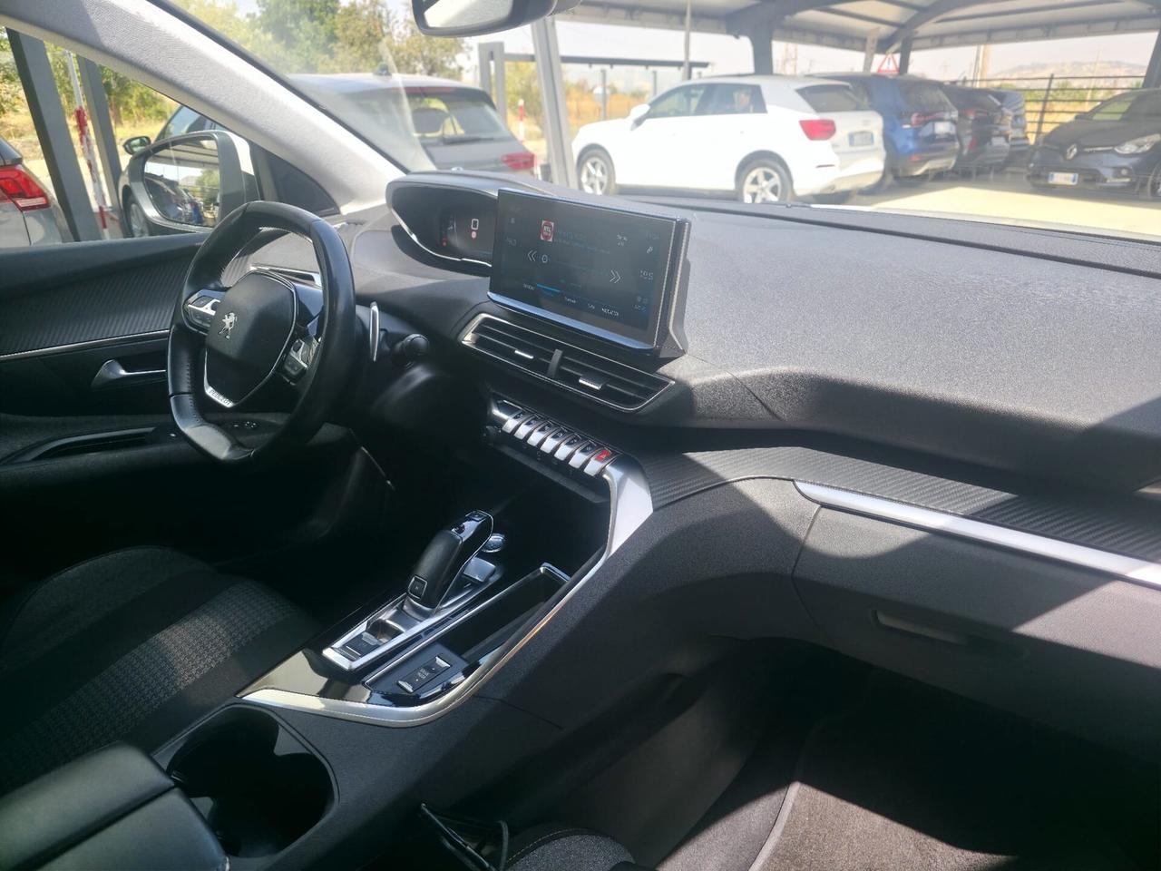Peugeot 3008 BlueHDi 130 S&S Active Business