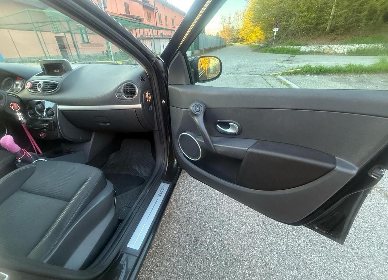 Renault Clio 1.2 16V