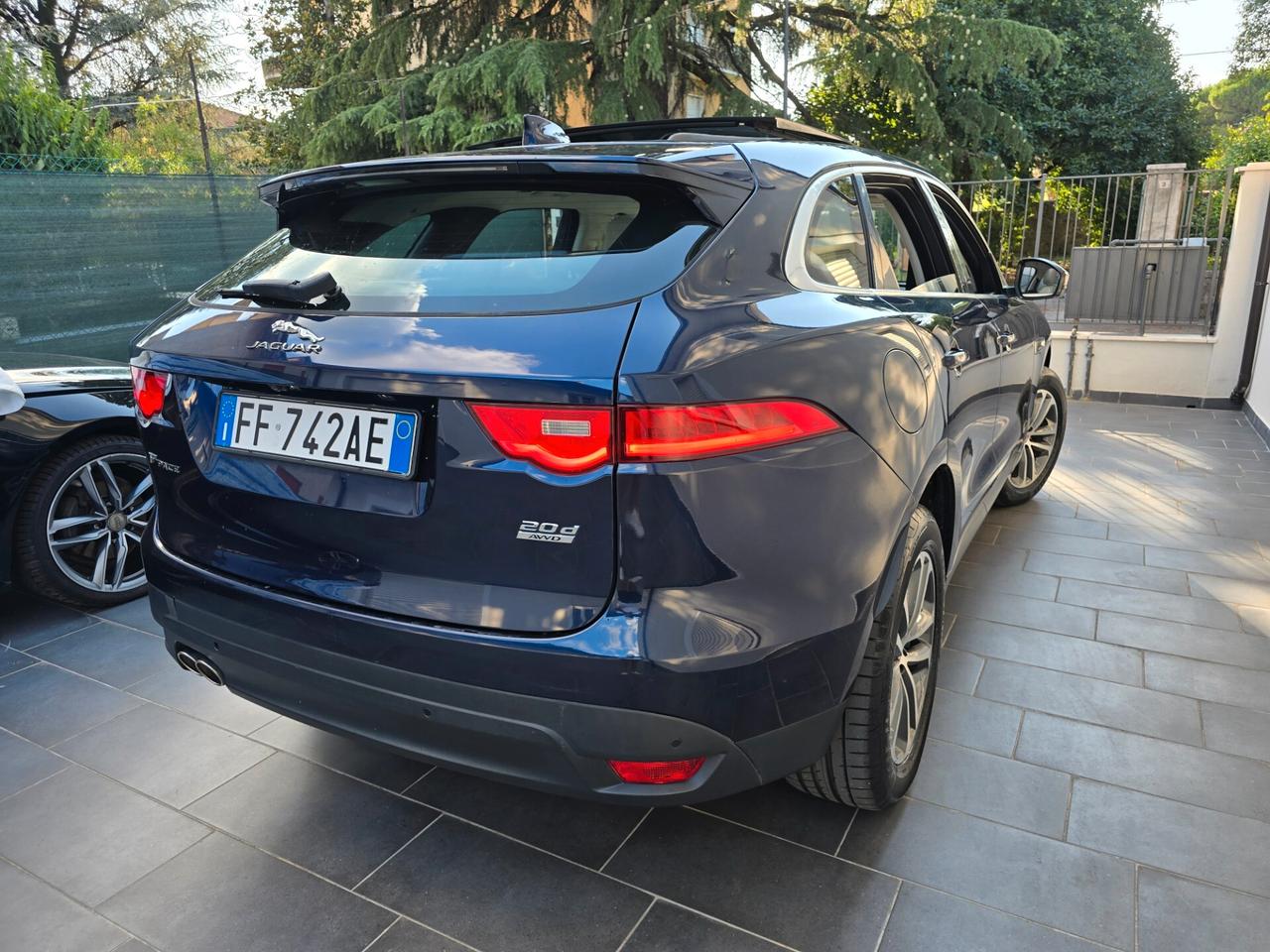 Jaguar F-Pace 2.0 D 180 CV AWD aut. Prestige
