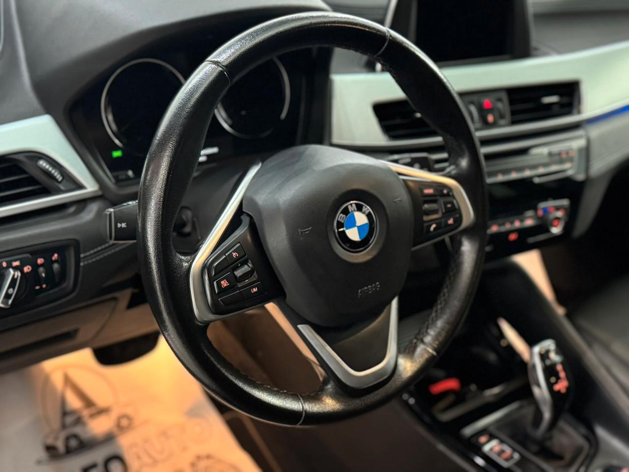 Bmw X1 sDrive18d xLine