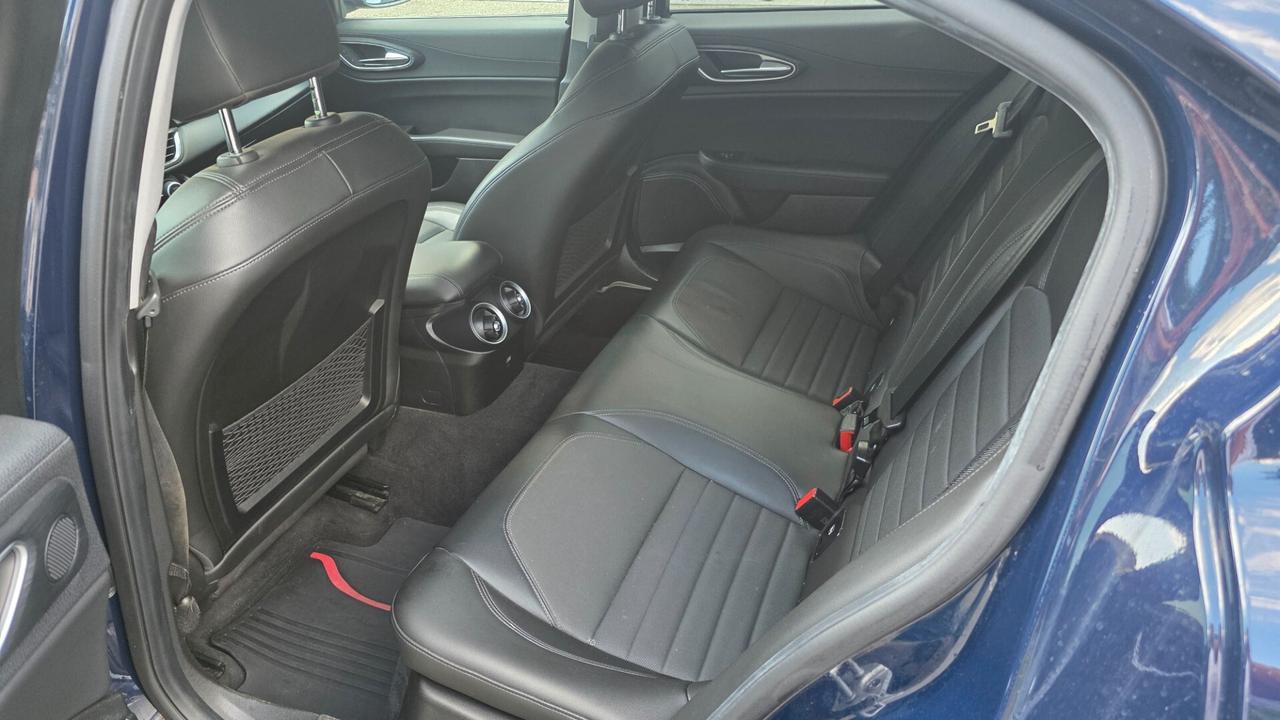 Alfa Romeo Giulia 2.2 Turbodiesel 180 CV Super