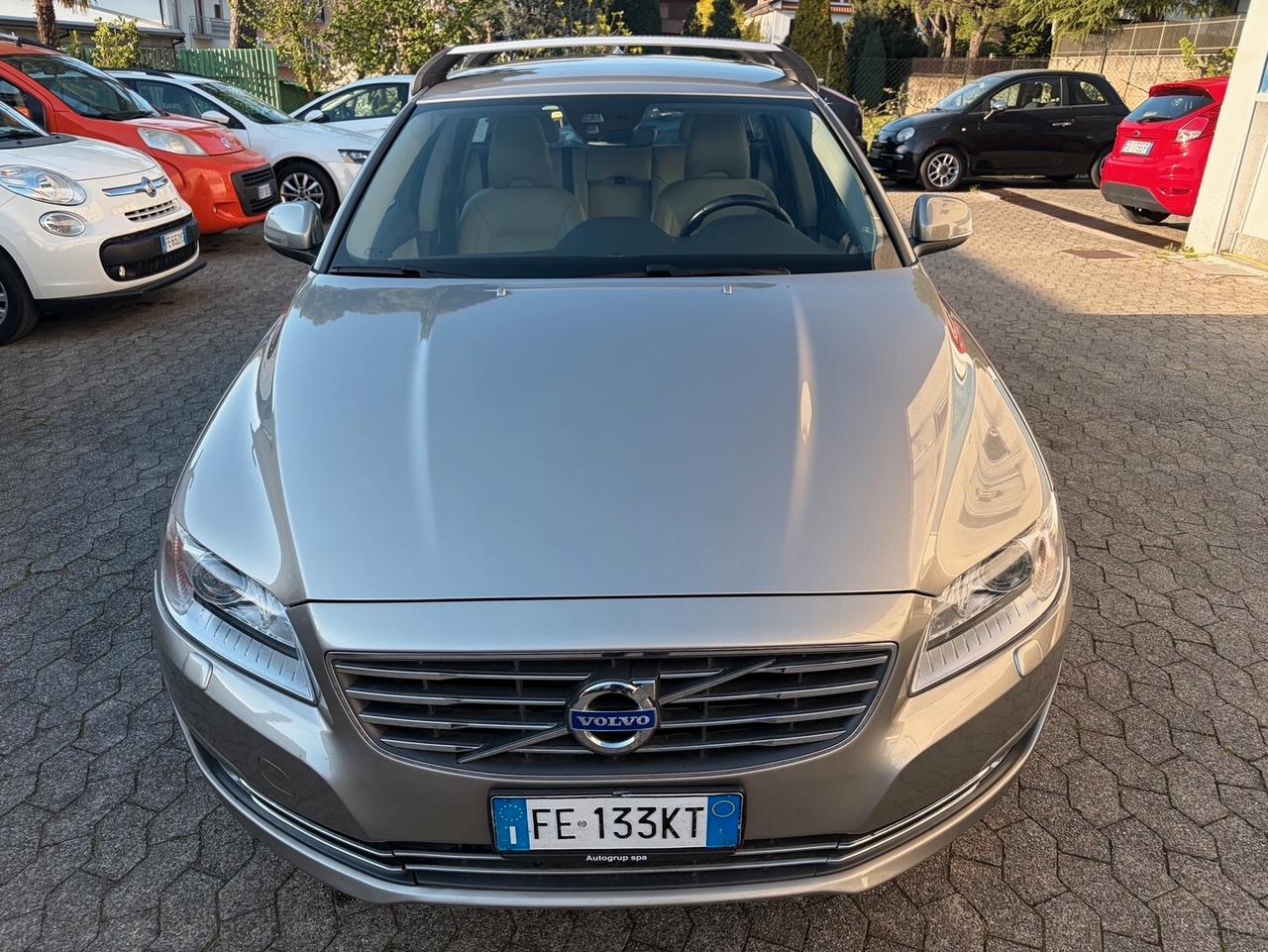 Volvo V70 D4 Geartronic Momentum*EURO6*PELLE