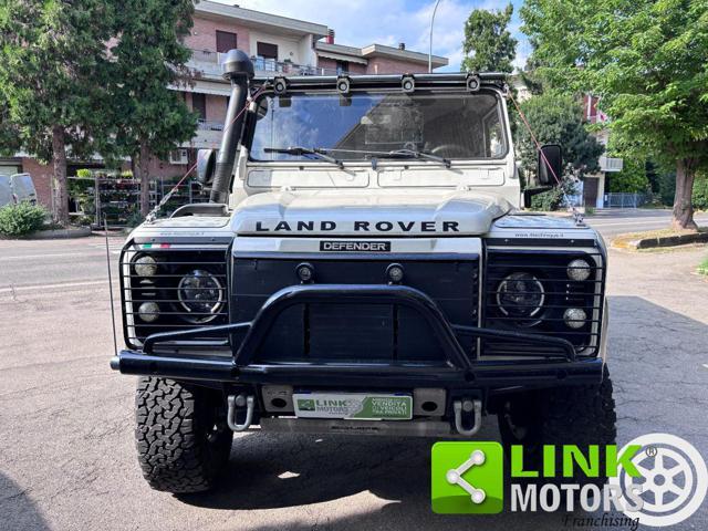 LAND ROVER Defender 110 2.5 Td5 cat S.W.C PASSO LUNGO