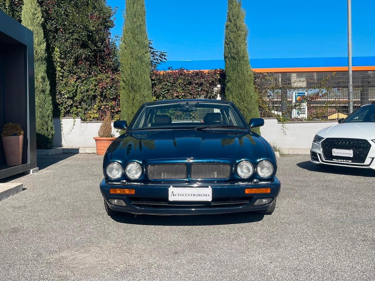 Jaguar XJR 4.0 POSSIBILITA' DI FINANZIAMENTO