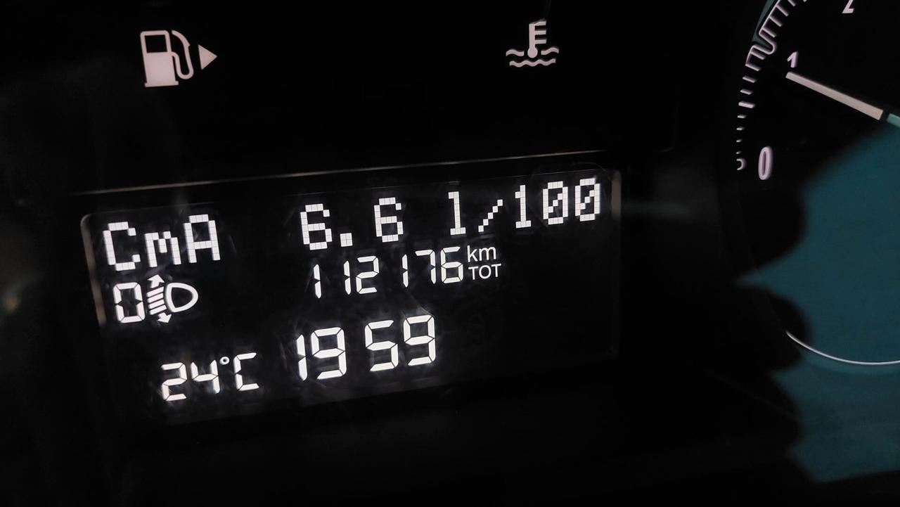 LANCIA YPSILON 1.2-UNICO PROPRIETARIO-NEOPATENTATI